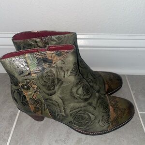Waterlilly Green Floral Ankle Boots